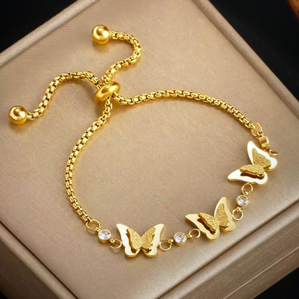 Butterfly bracelet gold adjustable so 🤩 so beautiful 🔥